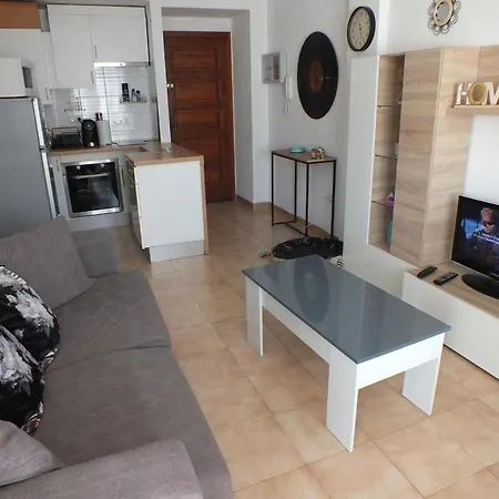 Renovado Cerca De La Playa Con Terraza 4 Personas En - Es-204-73 *